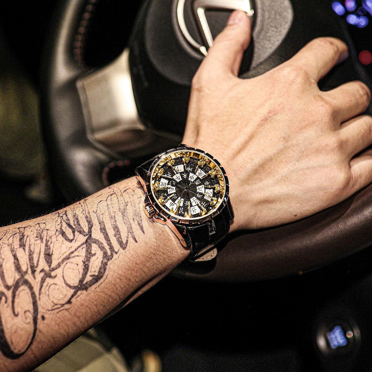 นาฬิกาซีรีส์อัศวินทรงกลมสุดหรู - Desk Setup Design บทวิจารณ์และราคา